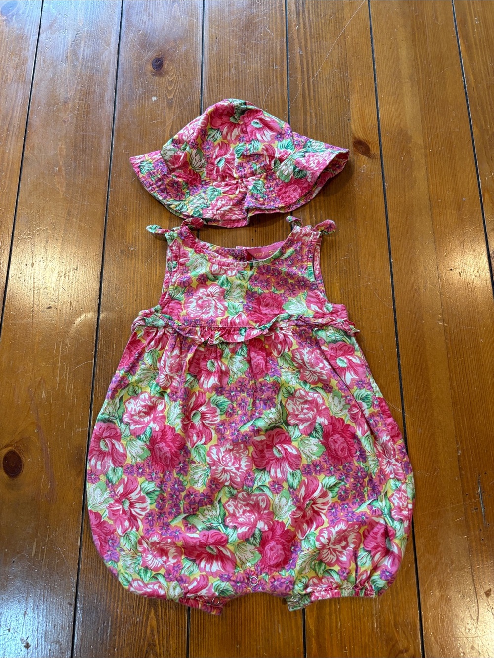 NWOT Aprill Cornell Pink Floral Girls Sleeveless Romper & Hat Set 6-12M